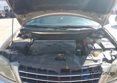 2004 Chrysler Pacifica from USA, damaged, VIN 2C3GF684X4R330052